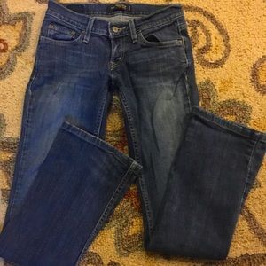 Levi’s 524 Too Super Low Jeans